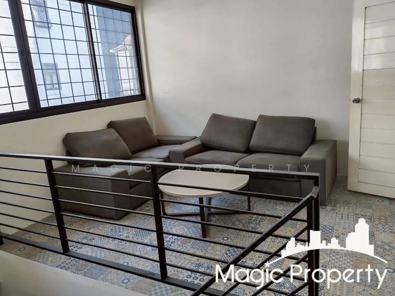 4-Storey Commercial Building For Sale in Sukhumvit 42, Bangkok, Khlong Tan Nua, Watthana, Bangkok, , 150 sqm, Shophouse For Sale, by Magic Property, 500627628 - DDproperty.com