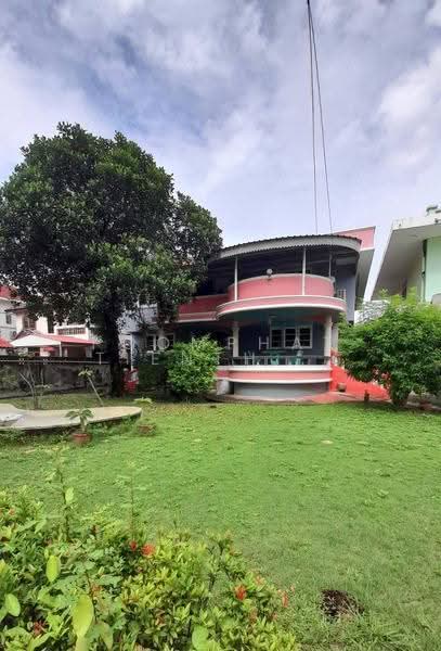 4-BR House, Bangkok, Chim Plee, Taling Chan, Bangkok, 4 Bedrooms, 980 sqm, Single Detached House For Sale, by Poomphat Tienthongsakul, 500627671 - DDproperty.com