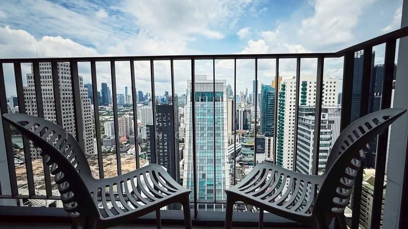 The Edge Sukhumvit 23 : เอดจ์ สุขุมวิท 23, กรุงเทพ, 6 ซอยสุขุมวิท 23, คลองเตยเหนือ, วัฒนา, กรุงเทพ, 60 ตร.ม., คอนโด ให้เช่า, โดย Teeranop Inchan, 500627690 - DDproperty.com