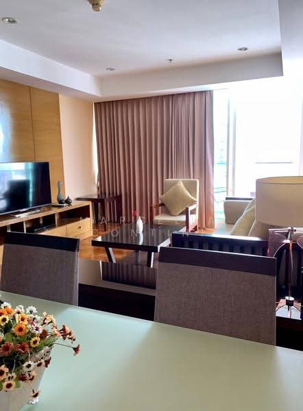 Baan Siri 24, Bangkok, 39 Sukhumvit 24 Alley, Khong Tan, Khlong Toei, Bangkok, 2 Bedrooms, 98 sqm, Condo For Sale, by Marcella Contini, 500627727 - DDproperty.com