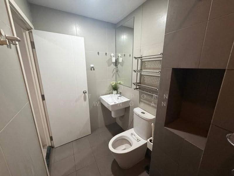Elio Sathorn-Wutthakat, Bangkok, Kanlapaphruek Road, Bangko, Chom Thong, Bangkok, 1 Bedroom, 32 sqm, Condo For Sale, by Atitayaporn Robwongjan, 500627781 - DDproperty.com