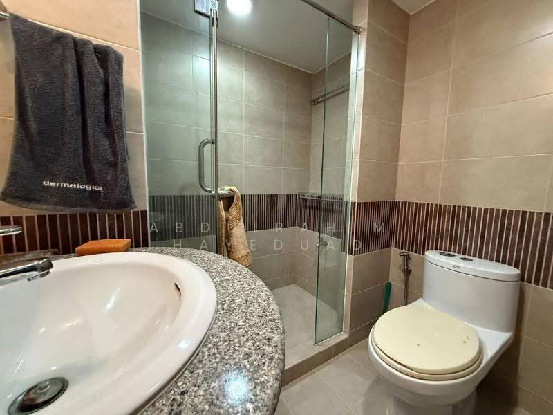 Navin Court, Bangkok, 63 Soi Ruamrudee 3, Lumphini, Pathum Wan, Bangkok, 2 Bedrooms, 123 sqm, Condo For Sale, by Abdulrahim Hayeduad, 500627847 - DDproperty.com