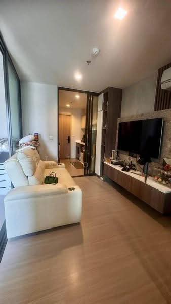 Life Sathorn Sierra, Bangkok, Ratchaphruek Rd, Talat Plu, Thon Buri, Bangkok, 1 Bedroom, 36 sqm, Condo For Sale, by Atitayaporn Robwongjan, 500627875 - DDproperty.com