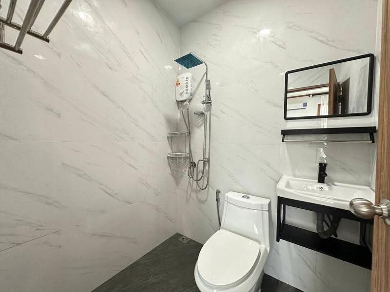 2-BR Townhouse, Prachuap Khiri Khan, Hua Hin, Prachuap Khiri Khan, 2 Bedrooms, 78 sqm, Townhouse For Sale, by Nithiroj Thipsukum, 500627901 - DDproperty.com