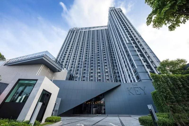 The Key MRT Phetkasem 48, Bangkok, 222 Phet Kasem Road, Bang Wa, Phasi Charoen, Bangkok, 1 Bedroom, 28 sqm, Condo For Sale, by Atitayaporn Robwongjan, 500627905 - DDproperty.com