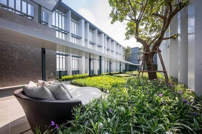 The Key MRT Phetkasem 48, Bangkok, 222 Phet Kasem Road, Bang Wa, Phasi Charoen, Bangkok, 1 Bedroom, 28 sqm, Condo For Sale, by Atitayaporn Robwongjan, 500627905 - DDproperty.com