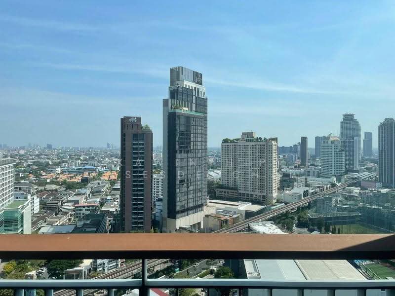 Rhythm Sukhumvit 42 : ริทึ่ม สุขุมวิท 42, กรุงเทพ, ซอยสุขุมวิท 42, พระโขนง, คลองเตย, กรุงเทพ, 45 ตร.ม., คอนโด ขาย, โดย Kawinthip Wisesdenchai, 500627996 - DDproperty.com