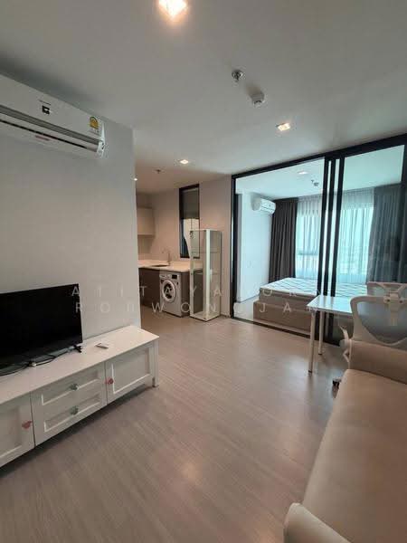 Life Sathorn Sierra, Bangkok, Ratchaphruek Rd, Talat Plu, Thon Buri, Bangkok, 1 Bedroom, 32 sqm, Condo For Sale, by Atitayaporn Robwongjan, 500628042 - DDproperty.com