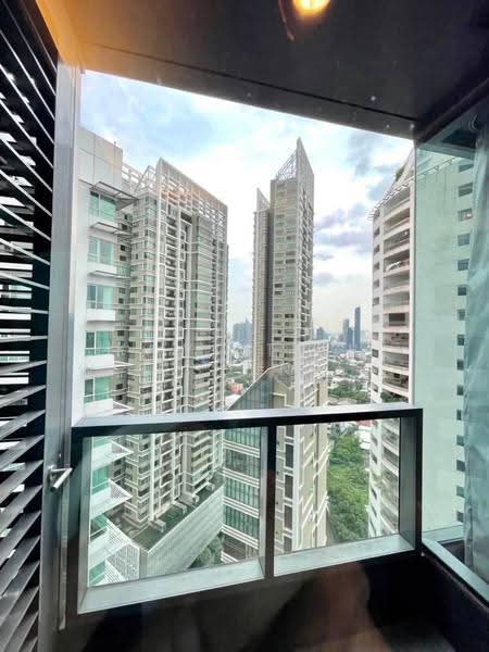 The Lumpini 24, Bangkok, Sukhumvit 24 Road, Khong Tan, Khlong Toei, Bangkok, 1 Bedroom, 30 sqm, Condo For Rent, by Kawinthip Wisesdenchai, 500628051 - DDproperty.com