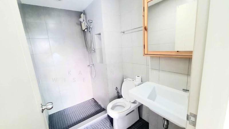 Elio Del Ray, Bangkok, 95 Sukhumvit 64 Road, Bang Chak, Phra Khanong, Bangkok, 2 Bedrooms, 46 sqm, Condo For Rent, by Kawinthip Wisesdenchai, 500628131 - DDproperty.com