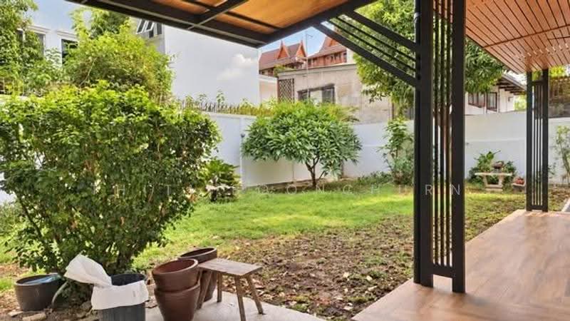 Detached House, Sukhumvit Soi 22, Phrom Phong, Sukhumvit, Bangkok, Khong Tan, Khlong Toei, Bangkok, 3 Bedrooms, 200 sqm, Single Detached House For Rent, by Thiti Boonchurn, 500628189 - DDproperty.com