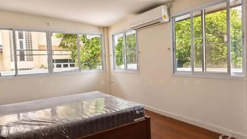 Detached House, Sukhumvit Soi 22, Phrom Phong, Sukhumvit, Bangkok, Khong Tan, Khlong Toei, Bangkok, 3 Bedrooms, 200 sqm, Single Detached House For Rent, by Thiti Boonchurn, 500628189 - DDproperty.com