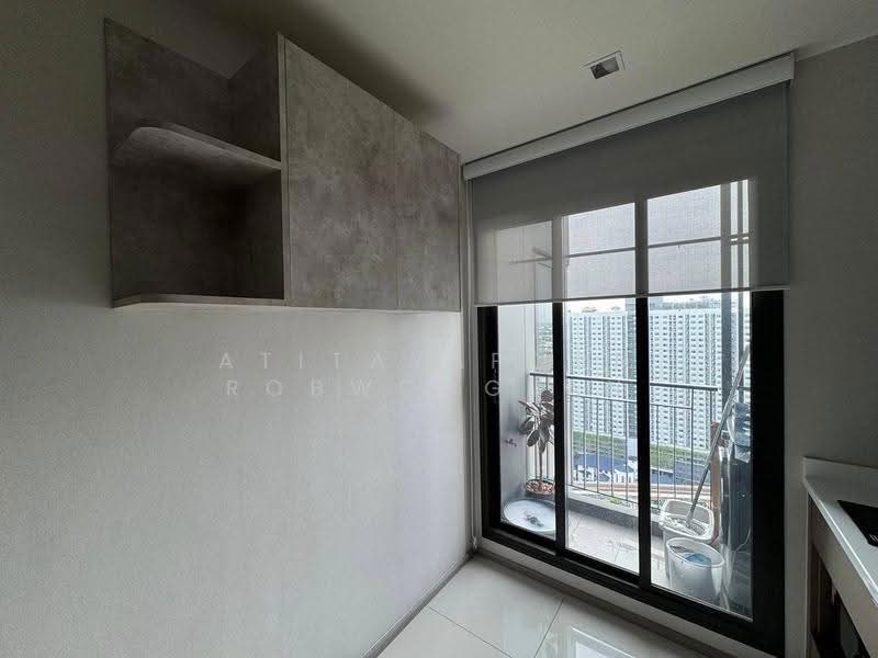 Life Sathorn Sierra, Bangkok, Ratchaphruek Rd, Talat Plu, Thon Buri, Bangkok, 1 Bedroom, 32 sqm, Condo For Sale, by Atitayaporn Robwongjan, 500628243 - DDproperty.com
