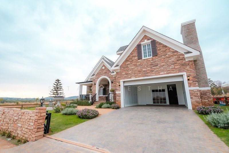 3-BR House, Prachuap Khiri Khan, Thap Tai, Hua Hin, Prachuap Khiri Khan, 3 Bedrooms, 150 sqm, Single Detached House For Sale, by Sita Shrestha, 500628271 - DDproperty.com