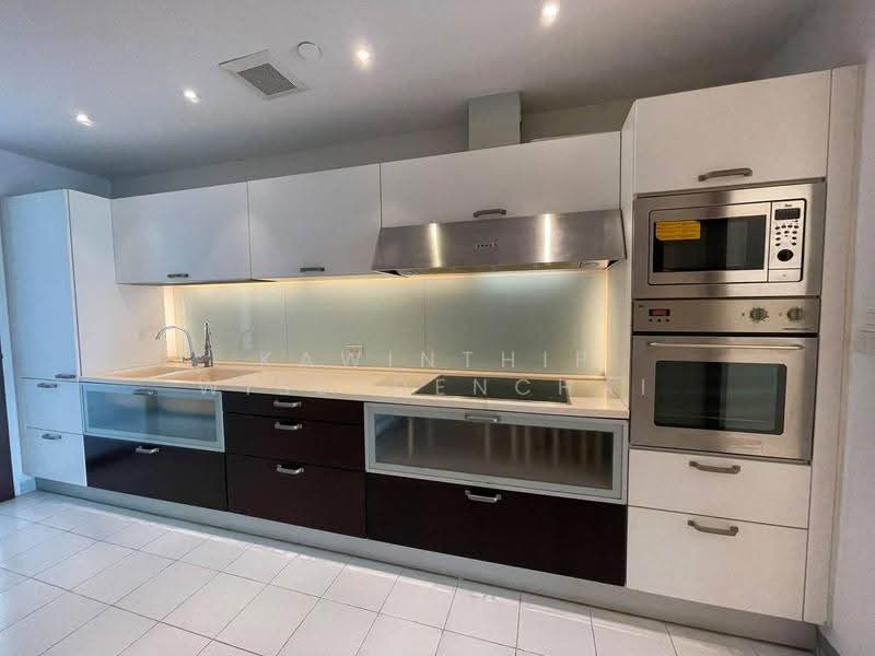 Sathorn Gardens, Bangkok, 39  South Sathorn Road, Thung Maha Mek, Sathon, Bangkok, 3 Bedrooms, 230 sqm, Condo For Sale, by Kawinthip Wisesdenchai, 500628293 - DDproperty.com