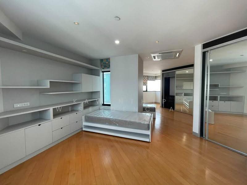 Sathorn Gardens, Bangkok, 39  South Sathorn Road, Thung Maha Mek, Sathon, Bangkok, 3 Bedrooms, 230 sqm, Condo For Sale, by Kawinthip Wisesdenchai, 500628293 - DDproperty.com