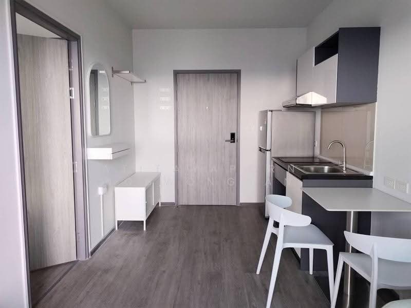 Rich Point @ BTS Wutthakat, Bangkok, Wutthakat Road, Talat Plu, Thon Buri, Bangkok, 1 Bedroom, 31 sqm, Condo For Rent, by Atitayaporn Robwongjan, 500628320 - DDproperty.com