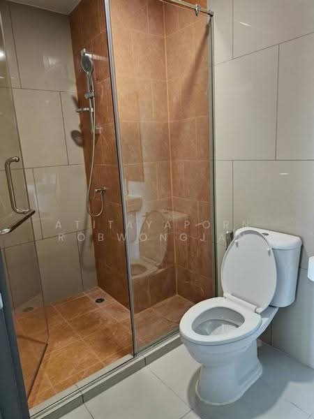 Rich Point @ BTS Wutthakat, Bangkok, Wutthakat Road, Talat Plu, Thon Buri, Bangkok, 1 Bedroom, 31 sqm, Condo For Rent, by Atitayaporn Robwongjan, 500628320 - DDproperty.com