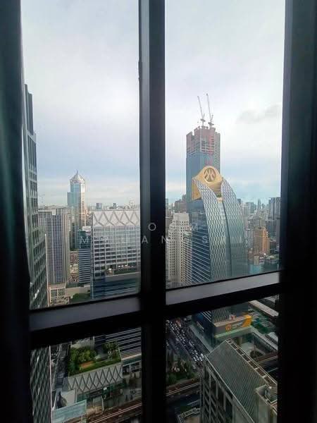 Noble Ploenchit, Bangkok, 1035 Ploenchit Road, Lumphini, Pathum Wan, Bangkok, 3 Bedrooms, 114 sqm, Condo For Rent, by Phoom Imruangsri, 500628371 - DDproperty.com