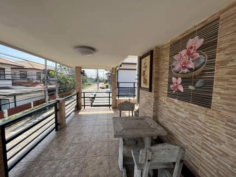 undefined, Chon Buri (Pattaya), Nong Pru, Bang Lamung (Pattaya), Chon Buri (Pattaya), 4 Bedrooms, 325 sqm, Single Detached House For Sale, by Sita Shrestha, 500628378 - DDproperty.com
