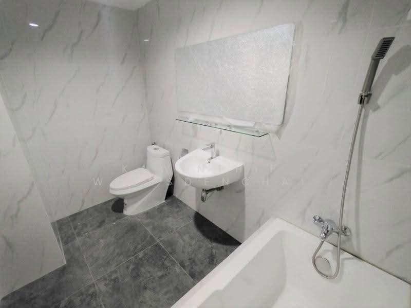 The Waterford Park, Bangkok, Soi Sukhumvit 53, Khlong Tan Nua, Watthana, Bangkok, 2 Bedrooms, 120 sqm, Condo For Rent, by Kawinthip Wisesdenchai, 500628381 - DDproperty.com