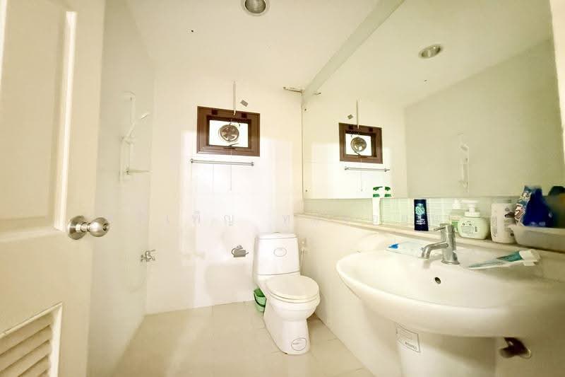 Setthasiri Prachachuen, Nonthaburi, Prachachuen Road, Tha-Sai, Muang Nonthaburi, Nonthaburi, 4 Bedrooms, 250 sqm, Single Detached House For Sale, by ศิริเพ็ญ ทองอ่อน, 500628389 - DDproperty.com