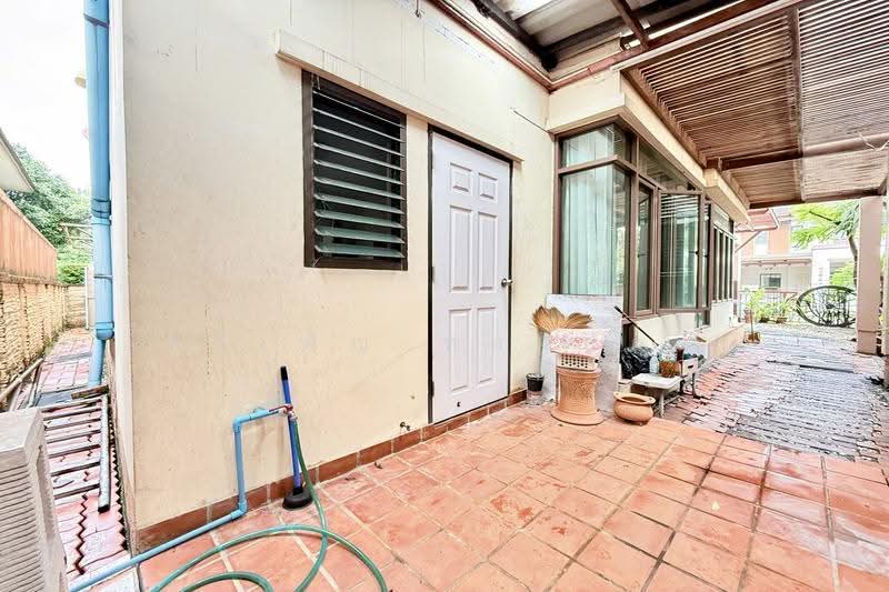 Setthasiri Prachachuen, Nonthaburi, Prachachuen Road, Tha-Sai, Muang Nonthaburi, Nonthaburi, 4 Bedrooms, 250 sqm, Single Detached House For Sale, by ศิริเพ็ญ ทองอ่อน, 500628389 - DDproperty.com
