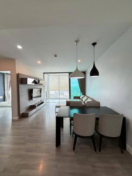 The Room BTS Wongwianyai, Bangkok, 44 KrungThonBuri Road, Khlong Ton Sai, Khlong San, Bangkok, 2 Bedrooms, 89 sqm, Condo For Sale, by Kawinthip Wisesdenchai, 500628438 - DDproperty.com