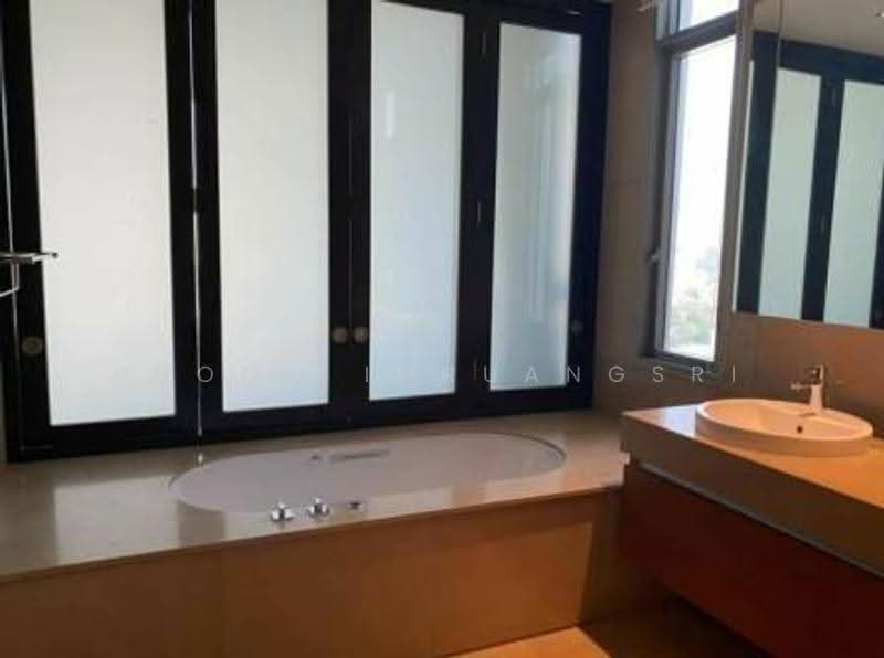 The Sukhothai Residences, Bangkok, 3 Sathorn Tai Road, Thung Maha Mek, Sathon, Bangkok, 1 Bedroom, 122 sqm, Condo For Sale, by Phoom Imruangsri, 500628473 - DDproperty.com