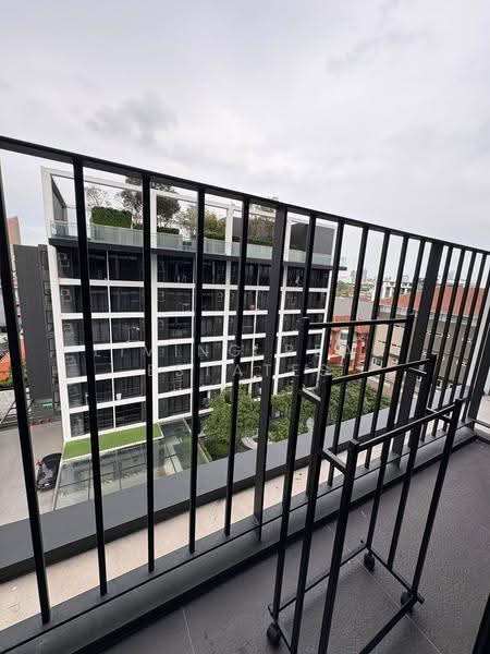 Noble Around Ari, Bangkok, 312 Phahon Yothin Rd, Samsen Nai, Phaya Thai, Bangkok, 1 Bedroom, 35 sqm, Condo For Rent, by Living Real Estates, 500628474 - DDproperty.com