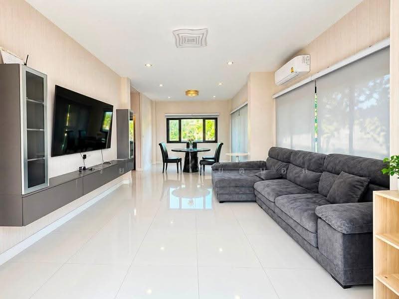 Warasiri Nonmuang, Khon Kaen, Samran, Muang Khon Kaen, Khon Kaen, 4 Bedrooms, 280 sqm, Single Detached House For Rent, by สุริยา เบียดนอก, 500628497 - DDproperty.com