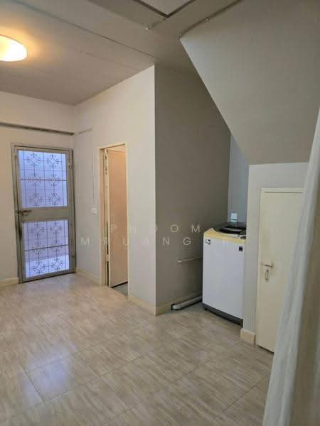 undefined, Bangkok, Bang Chak, Phra Khanong, Bangkok, 2 Bedrooms, 93 sqm, Single Detached House For Sale, by Phoom Imruangsri, 500628530 - DDproperty.com