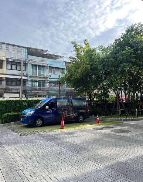 IDEO Ratchada-Sutthisan, Bangkok, Sutthisan Winitchai Road, Din Daeng, Bangkok, Studio, 30 sqm, Condo For Sale, by Kawinthip Wisesdenchai, 500628534 - DDproperty.com