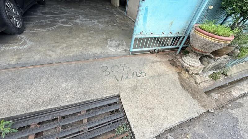 บ้าน/โกดัง/ออฟฟิศ บางบอน 1 ซอย 11 แยก 4 | แขวงบางบอน เขตบางขุนเทียน, Bangkok, กัลปพฤกษ์, Bang Bon, Bangkok, 2 Bedrooms, 180 sqm, Townhouse For Sale, by Sugunya Tantumnu, 500628591 - DDproperty.com