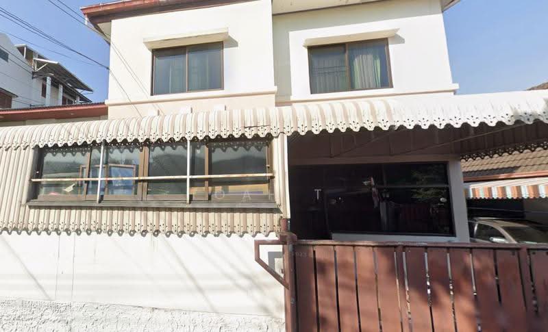 ขายที่ดินพร้อมสิ่งปลูกสร้าง เอกมัย สุขุมวิท : Land and building for sale in Ekkamai, Sukhumvit., กรุงเทพ, พระโขนงเหนือ, วัฒนา, กรุงเทพ, 428 ตร.ม., ที่ดิน ขาย, โดย TOAH T., 500628700 - DDproperty.com