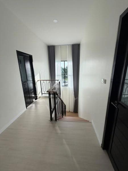 4-BR House, Chon Buri (Pattaya), Huai Yai, Bang Lamung (Pattaya), Chon Buri (Pattaya), 4 Bedrooms, 400 sqm, Single Detached House For Sale, by Sita Shrestha, 500628810 - DDproperty.com