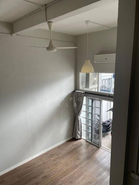 4-BR Townhouse, Bangkok, Huai Khwang, Bangkok, 4 Bedrooms, 306 sqm, Townhouse For Sale, by Sataporn Jalao, 500628844 - DDproperty.com