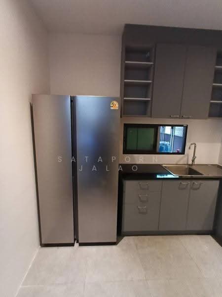 Lavista Prestige Village Ekkamai 10, Bangkok, Soi Sukhumvit 63, Phra Kanong Nua, Watthana, Bangkok, 4 Bedrooms, 429 sqm, Single Detached House For Rent, by Sataporn Jalao, 500628863 - DDproperty.com