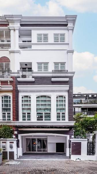 3-BR Townhouse, Bangkok, Thung Maha Mek, Sathon, Bangkok, 3 Bedrooms, 311 sqm, Townhouse For Rent, by Sataporn Jalao, 500628887 - DDproperty.com