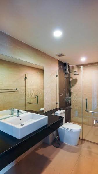 ทาวน์เฮาท์ 3-ห้องนอน, กรุงเทพ, ทุ่งมหาเมฆ, สาทร, กรุงเทพ, 311 ตร.ม., ทาวน์เฮ้าส์ ให้เช่า, โดย Sataporn Jalao, 500628887 - DDproperty.com