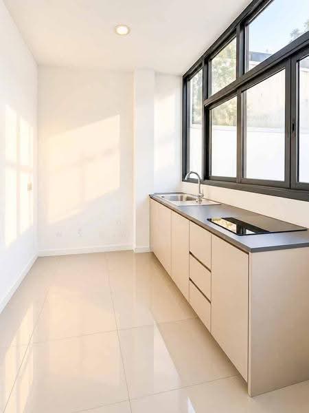 EK Town Phutthamonthon Sai 4, Samut Sakhon, 69 Phutthamonthon Sai 4 Road, Soi 3, Om Noi, Krathum Baen, Samut Sakhon, 3 Bedrooms, 124 sqm, Townhouse For Sale, by Property Pro Co.,Ltd, 500628937 - DDproperty.com
