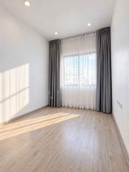 EK Town Phutthamonthon Sai 4, Samut Sakhon, 69 Phutthamonthon Sai 4 Road, Soi 3, Om Noi, Krathum Baen, Samut Sakhon, 3 Bedrooms, 124 sqm, Townhouse For Sale, by Property Pro Co.,Ltd, 500628937 - DDproperty.com