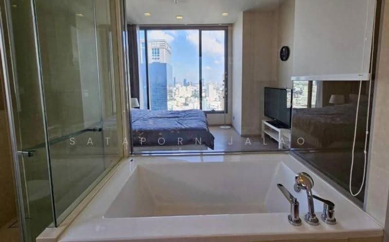 The Esse Asoke, Bangkok, 333 Soi Sukhumvit 21, Sukhumvit Road, Khlongtoei Nua, Watthana, Bangkok, 2 Bedrooms, 75 sqm, Condo For Rent, by Sataporn Jalao, 500628945 - DDproperty.com