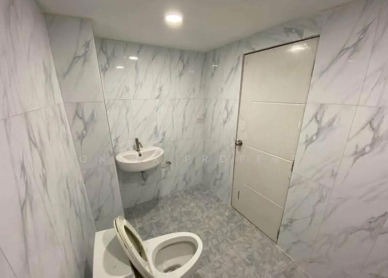 Subkaew Tower, Bangkok, 448 Soi Pracha Uthit 6 Pracha Uthit road, Huai Khwang, Bangkok, Studio, 30 sqm, Condo For Sale, by Connex Property, 500628964 - DDproperty.com