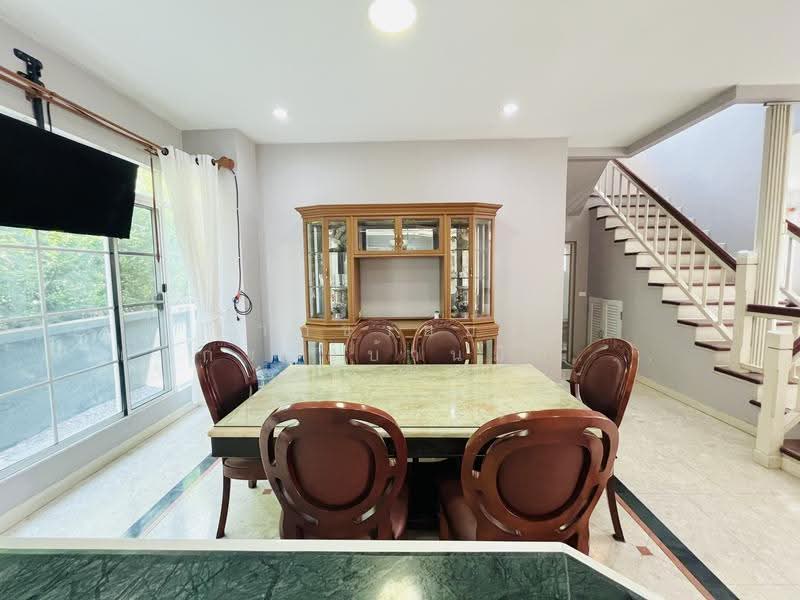Nantawan Suanluang Rama 9, Bangkok, Chaloem Phra Kiat Rama 9, Soi 62, Dok Mai, Prawet, Bangkok, 4 Bedrooms, 300 sqm, Single Detached House For Rent, by ฝากขายบ้าน ฝากขายบ้านมือสอง ฝากขายอสัง Realty HuB, 500629010 - DDproperty.com