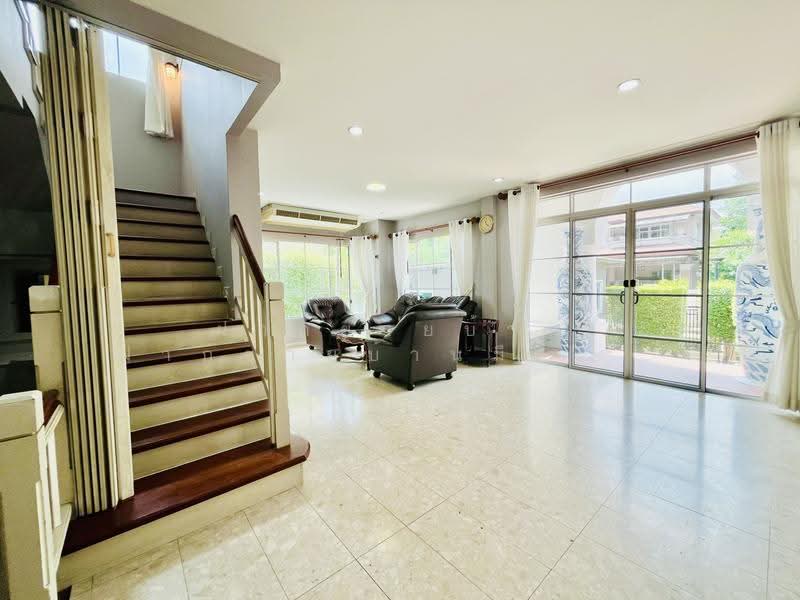 Nantawan Suanluang Rama 9, Bangkok, Chaloem Phra Kiat Rama 9, Soi 62, Dok Mai, Prawet, Bangkok, 4 Bedrooms, 300 sqm, Single Detached House For Rent, by ฝากขายบ้าน ฝากขายบ้านมือสอง ฝากขายอสัง Realty HuB, 500629010 - DDproperty.com