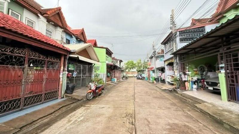 Phongsirichai 4 Phetkasem 81 : พงษ์ศิริชัย 4 เพชรเกษม 81, กรุงเทพ, ถนน มาเจริญ, หนองค้างพลู, หนองแขม, กรุงเทพ, 95 ตร.ม., ทาวน์เฮ้าส์ ขาย, โดย คุณ ปัณณณัฐ ( ปัณณ์ ), 500629124 - DDproperty.com