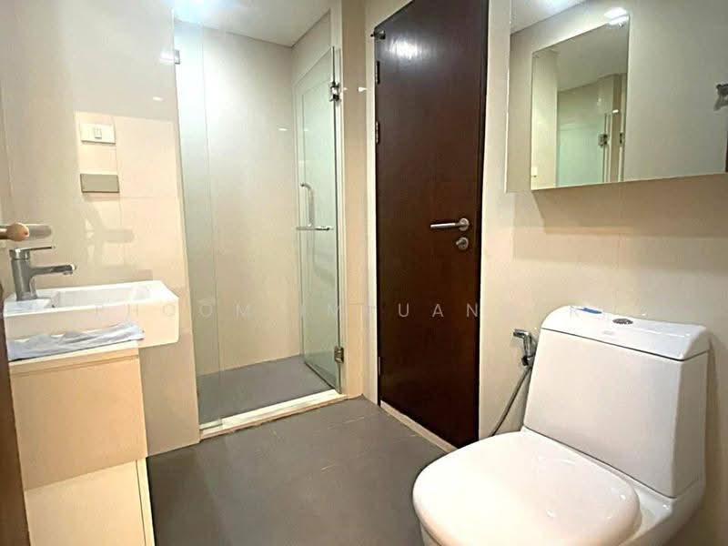 Le Luk Condominium, Bangkok, 1599 291 Sukhumvit Rd, Phra Kanong Nua, Watthana, Bangkok, 1 Bedroom, 52 sqm, Condo For Rent, by Phoom Imruangsri, 500629138 - DDproperty.com