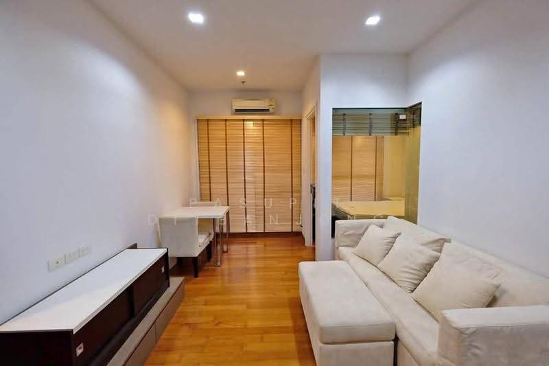 Ivy Sathorn 10, Bangkok, 88 Soi Sathorn 12, Sathorn Road, Silom, Bang Rak, Bangkok, 1 Bedroom, 35 sqm, Condo For Rent, by Pasupit Ditbanjong, 500629182 - DDproperty.com