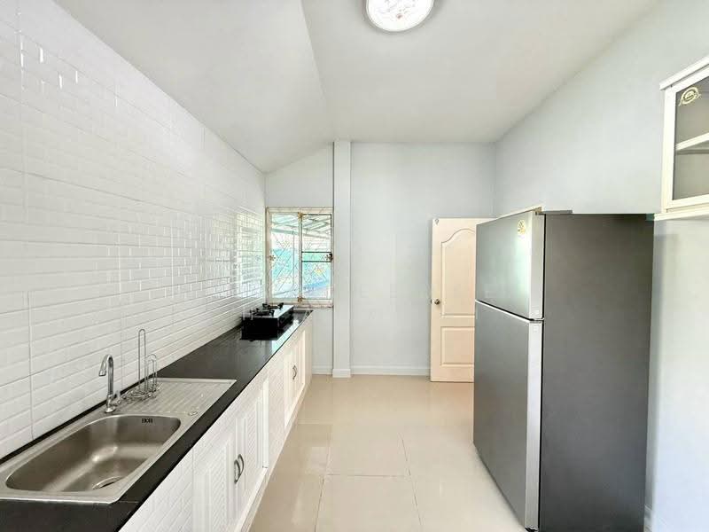 A house for rent near Hang Dong Market, Chiang Mai Rental Price: 12,000 THB / month No.14H668, Chiang Mai, Hang Dong, Chiang Mai, 3 Bedrooms, 110 sqm, Single Detached House For Rent, by Baandeedee Chiangmai, 500629203 - DDproperty.com